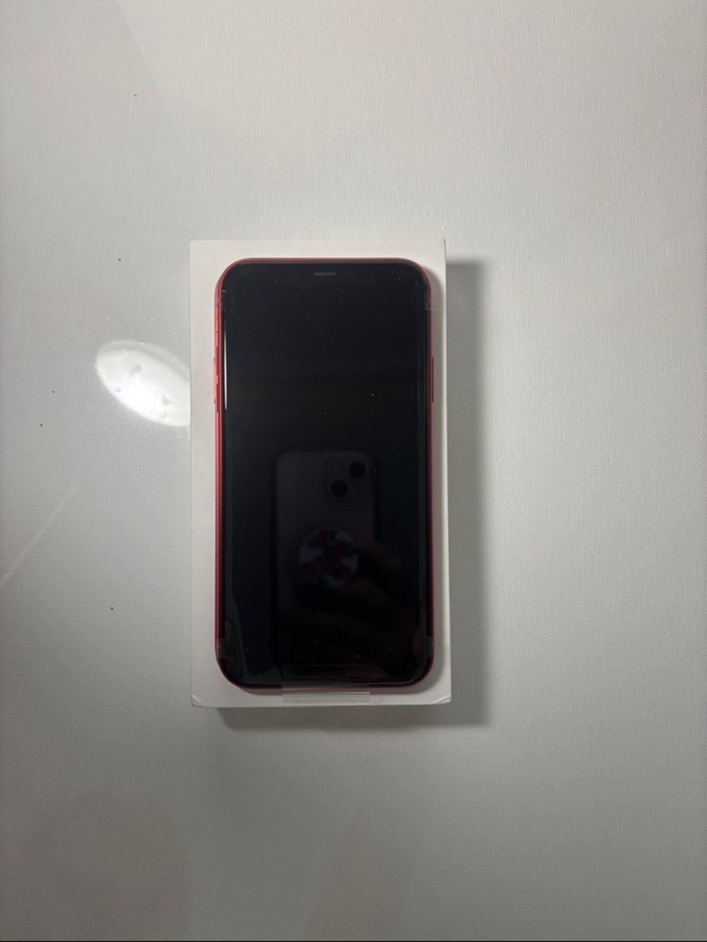 NEW iPhone 11 with Box, 64 gb unlocked - Picture 5 of 14